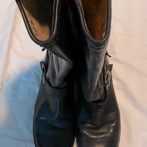Size 9 Black Frye Veronica moto boots